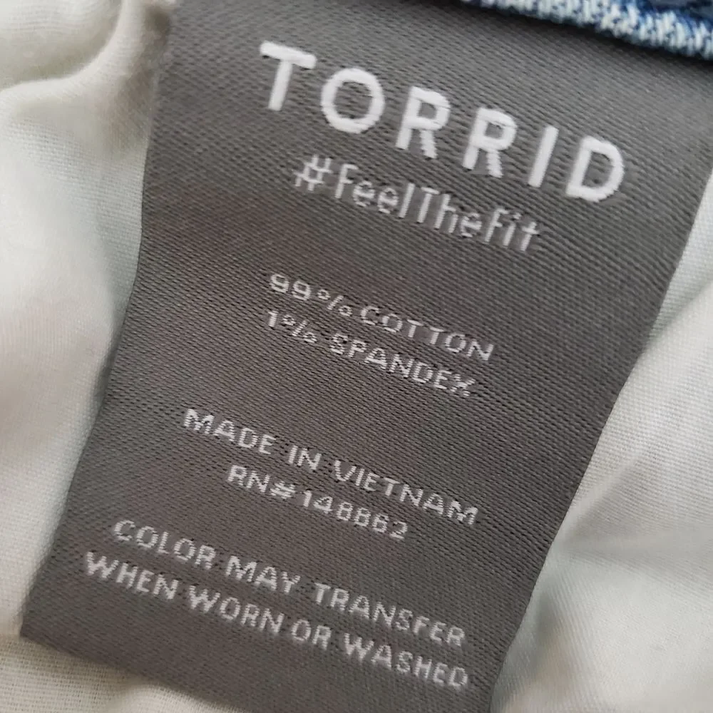 Torrid Stovepipe Distressed Jeans Sz 28 - Picture 5 of 6